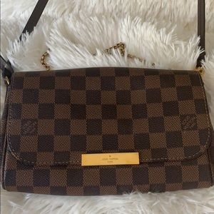 Louis Vuitton Favorite PM